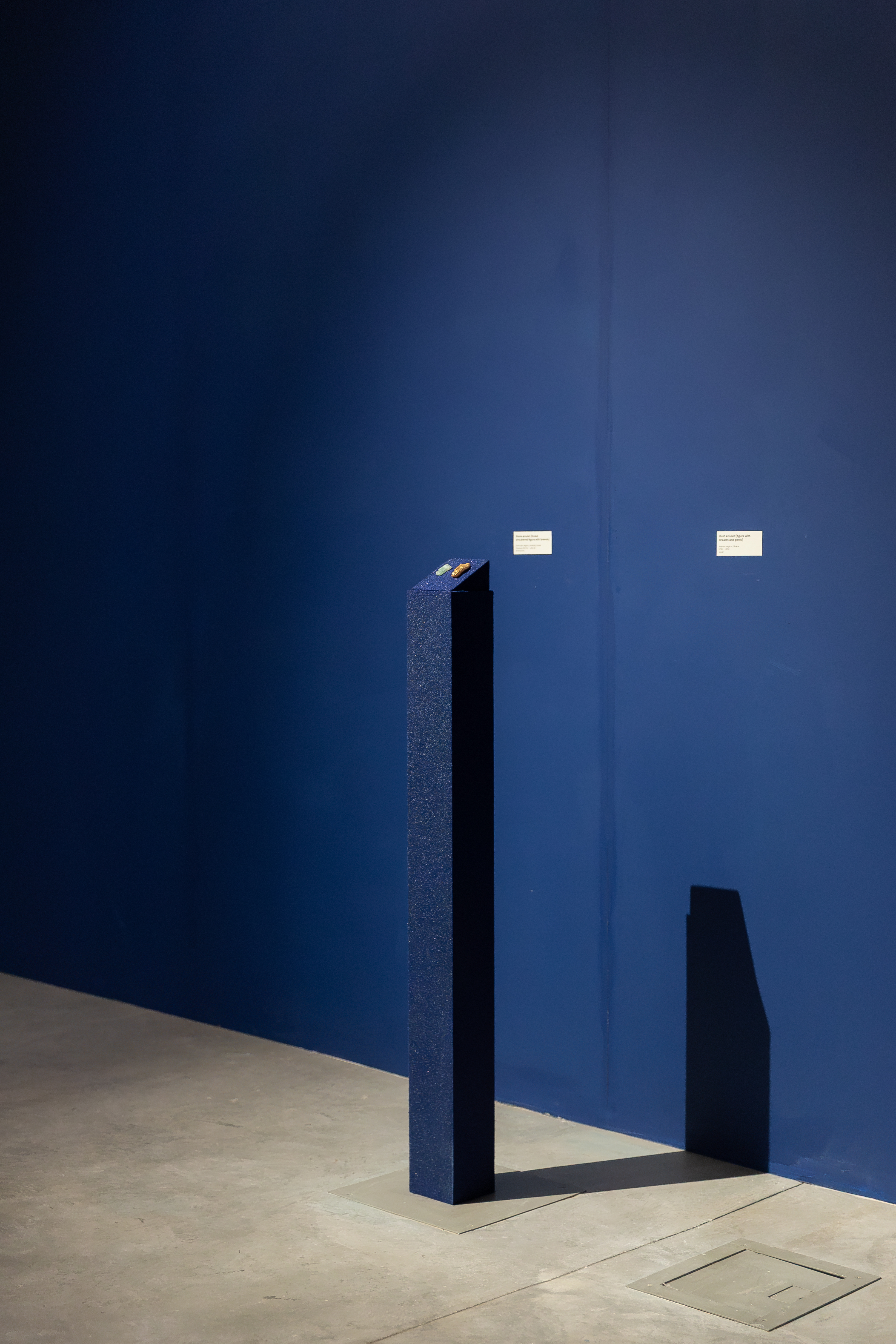 <p><em>Traces of the Non-Existent</em></p>