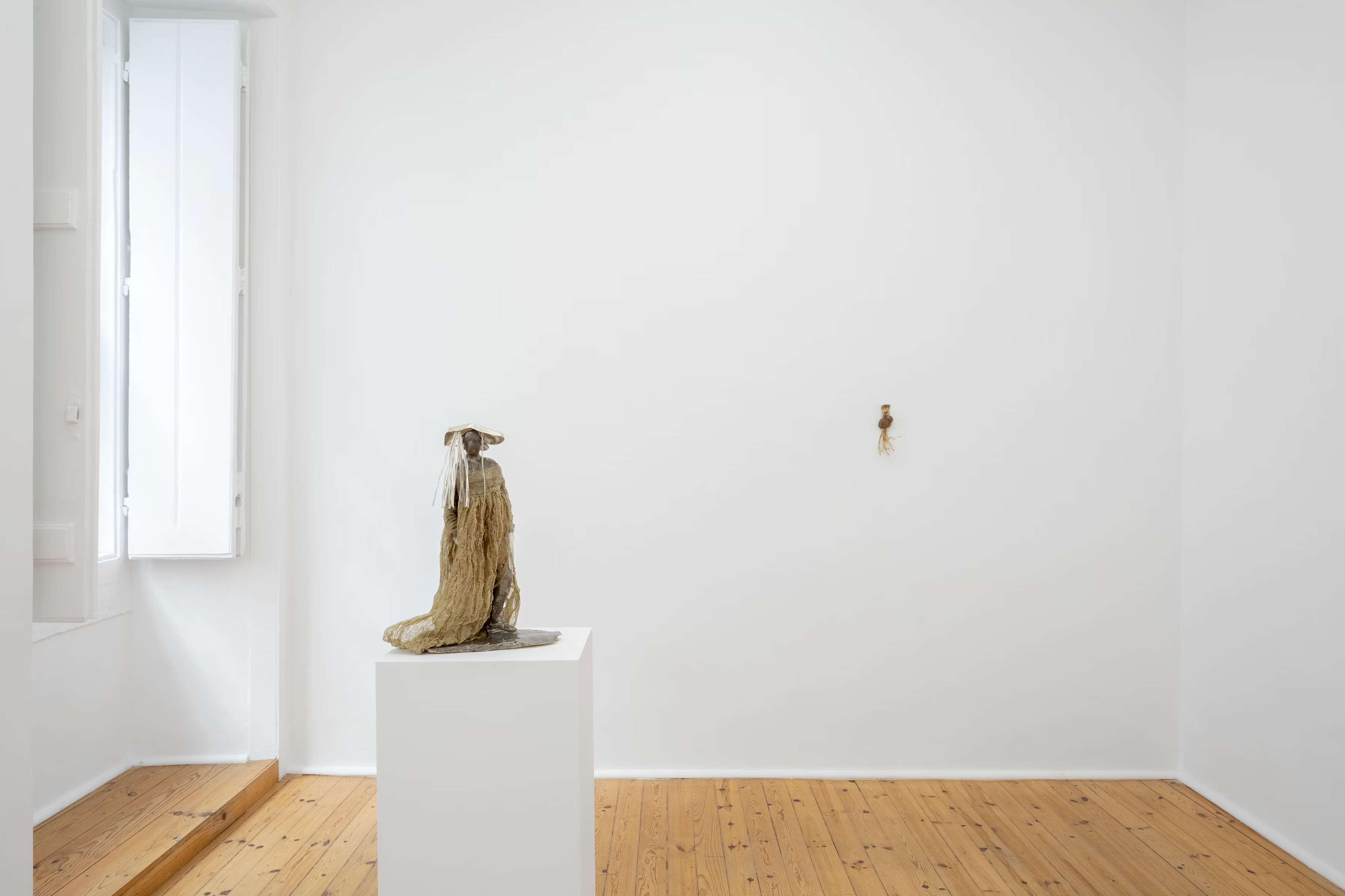 <p><em>A Six Boed Poynt in a Wave</em></p>