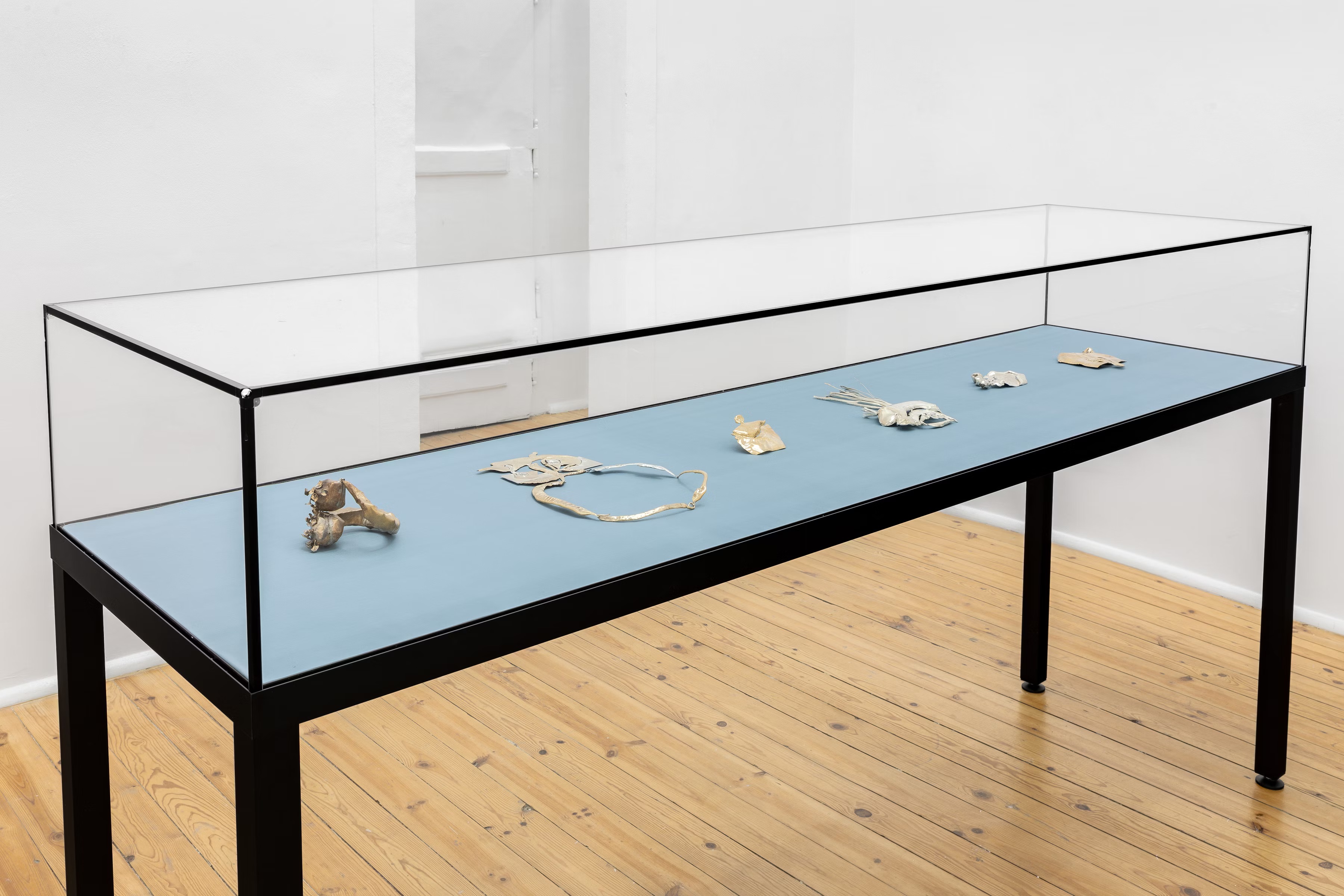 <p><em>A Six Boed Poynt in a Wave</em></p>