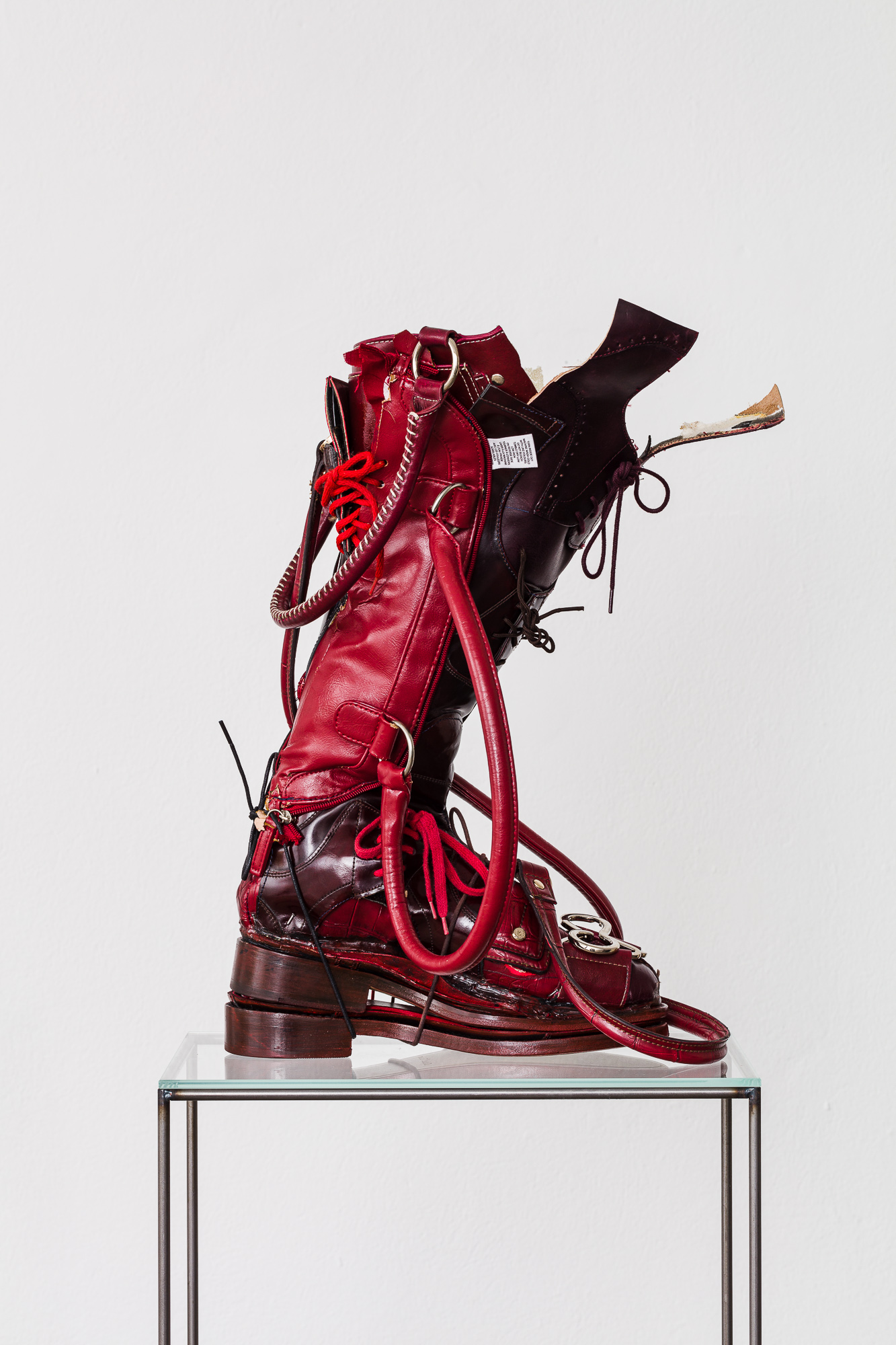 <p>Puzzlecut Boot Oxblood</p>